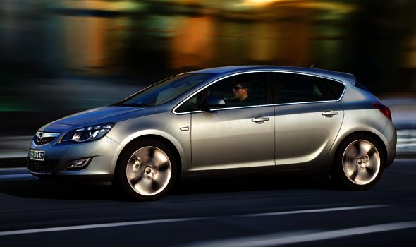 Opel Astra 1.6 Essentia