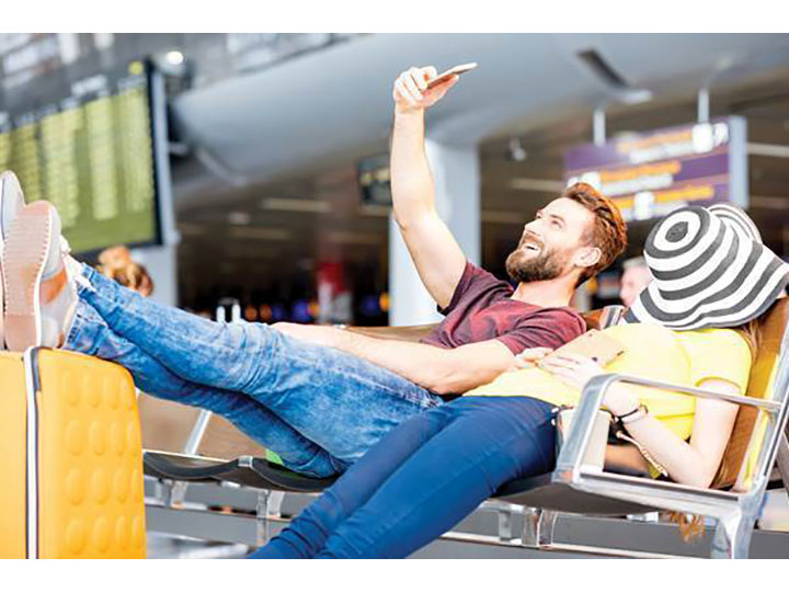 News Digital travelers driving airline and airport passenger