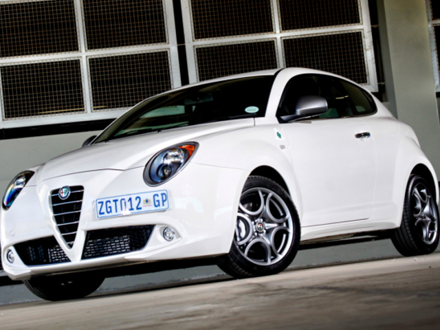 Alfa Romeo, hothatch, car review, sportscar, Alfa Romeo Mito 1.4 QV Sport, Blue&Me, Fiat, Microsoft, in-vehicle infotainment, Redmond