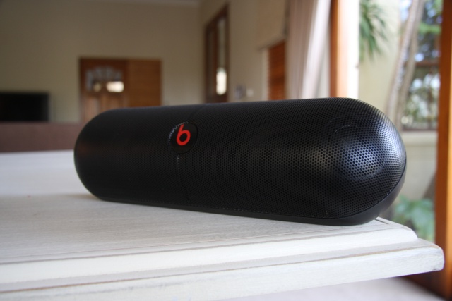 Huge beats best sale pill