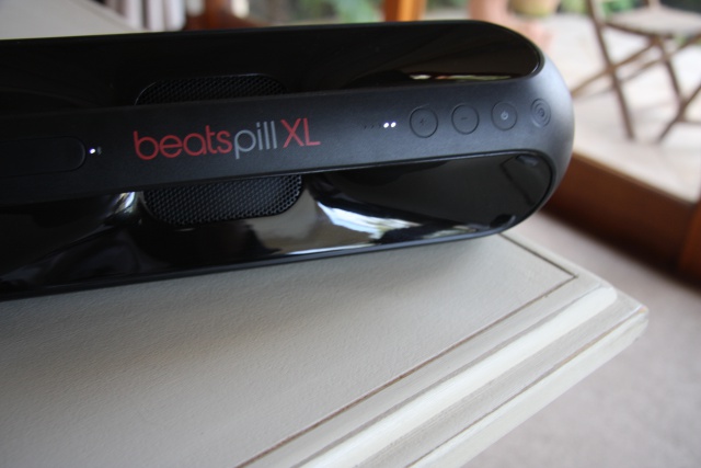 beats pill xl specs