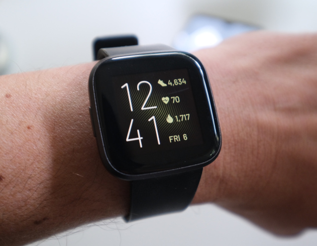 Review: Fitbit Versa 2